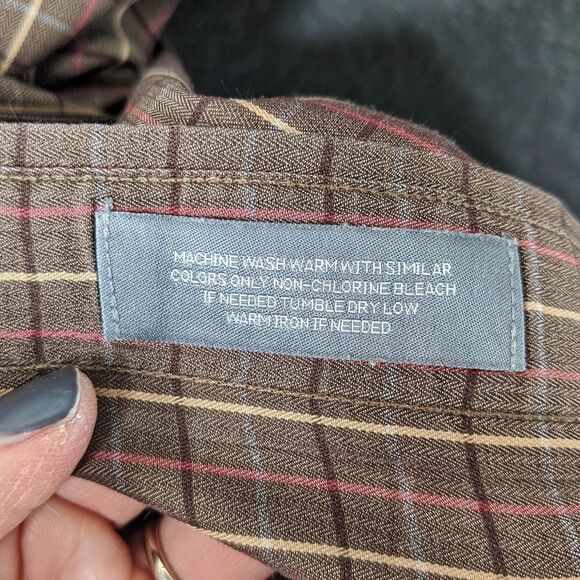 ⭐ Daniel Cremieux Button Down Dress Shirt - Picture 3 of 6